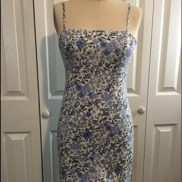 Floral sundress - Picture 1 of 4